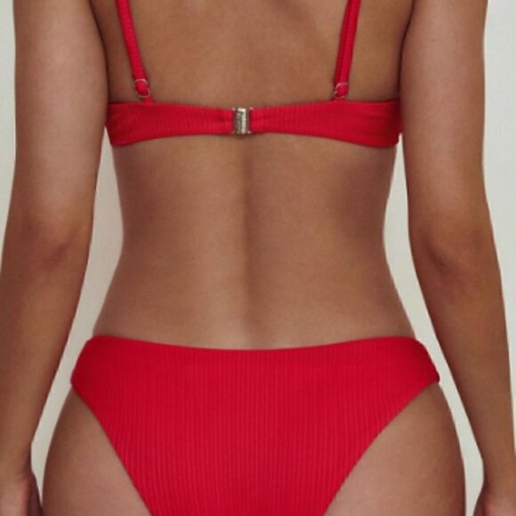 Zaful Forever Young Underwire Ribbed Cheeky Bikini, Red, Size 8 - Picture 7 of 8